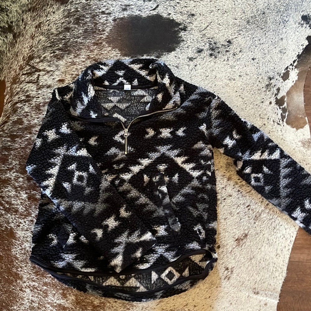 Old Navy Sherpa